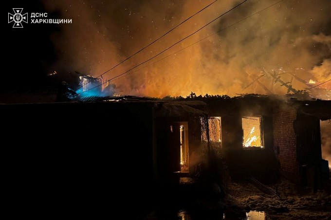 Новини Харкова: пожежа у будинку в Богодухові